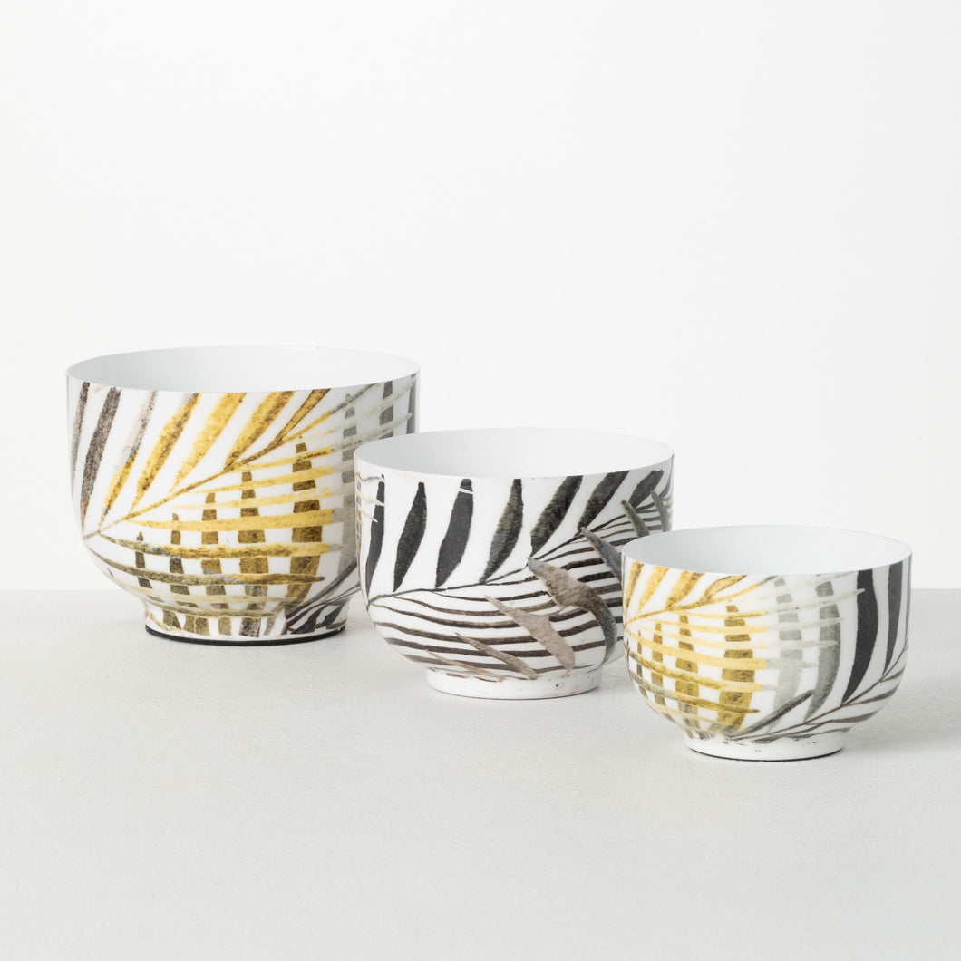 Patterned Container