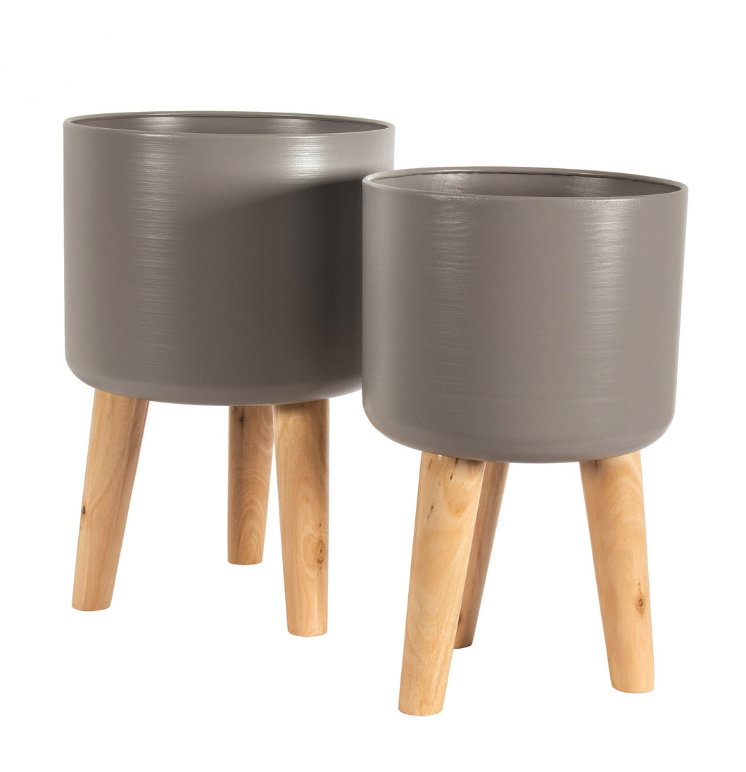 Grey Planter w/Legs