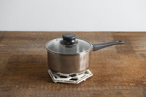 Metal Bee Trivet